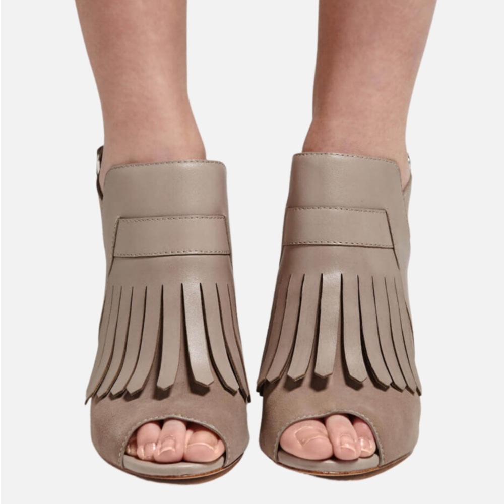 Pour La Victoire Elyse Tassel Beige Nude Wood Block Heel Sling-Back Bootie